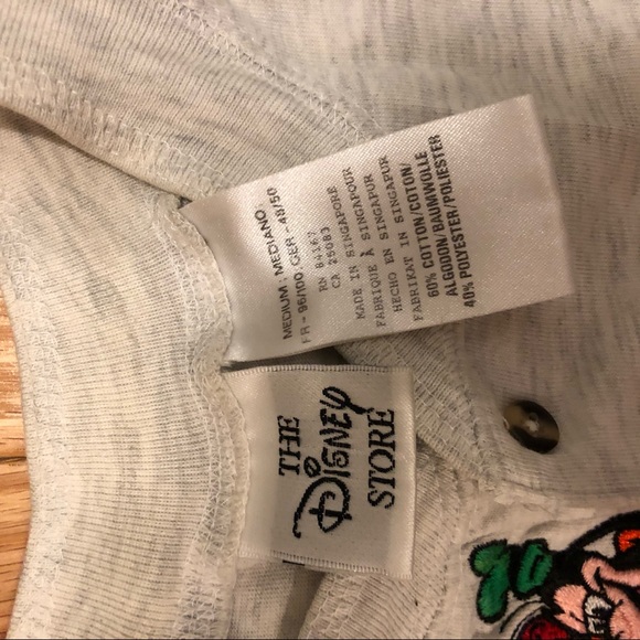 Vintage Disney shirt - Picture 3 of 3